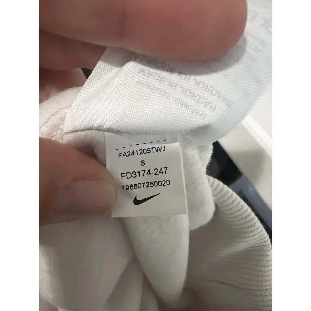 Nike Hooded Sweatshirt, boys Size Small, Unique Pattern